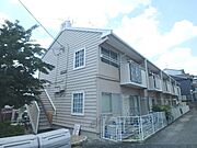 久津川駅より徒歩5分 築39年1ヶ月 2階建の賃貸物件