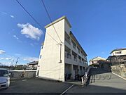 山城多賀駅より徒歩5分 1階 築51年11ヶ月の賃貸物件