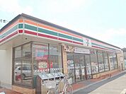 セブンイレブン　久御山市田店まで500メートル