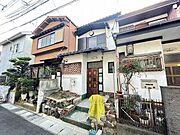 久津川駅より徒歩6分 1階 築55年6ヶ月の賃貸物件