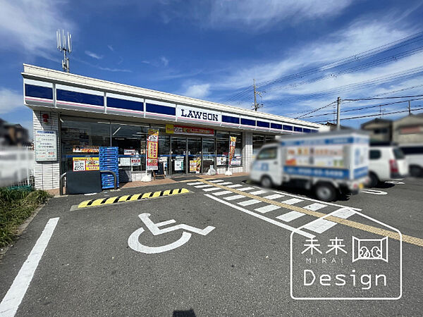 コンビニ「ローソン宇治小倉堀池店まで533m」
