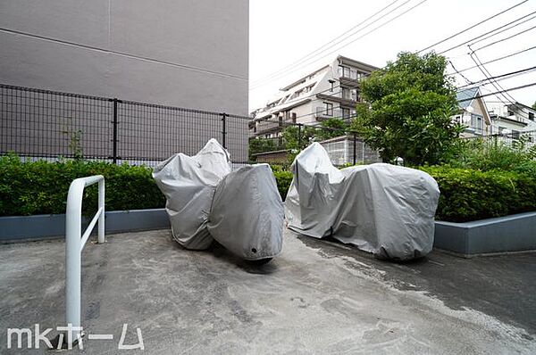 共用部 バイク置き場