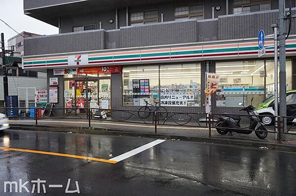 セブンイレブン葛飾お花茶屋駅前店 徒歩2分。 90m