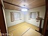 和室：柔らかい和室付きの物件！和の空間を感じることのできる落ち着きある一部屋です！