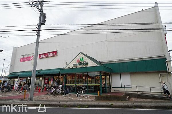 マルエツ二和向台店 徒歩10分。 760m
