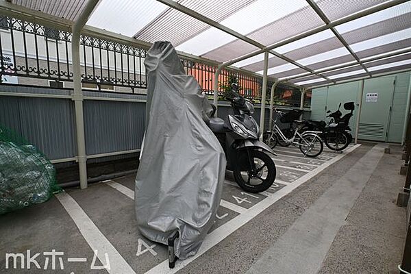 共用部 バイク置き場