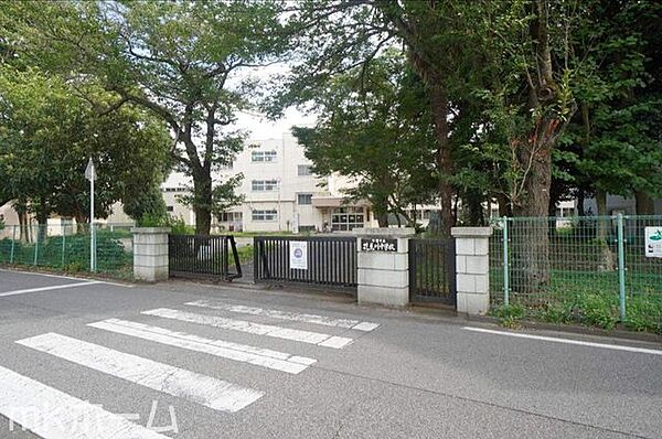 千葉市立花見川中学校 徒歩25分。 1930m