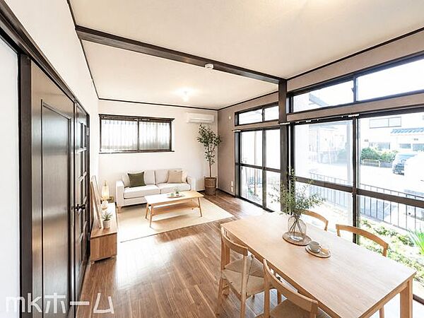 ※家具はCGイメージ画像です。光あふれる開放的なリビングは自然と家族が集まる空間！