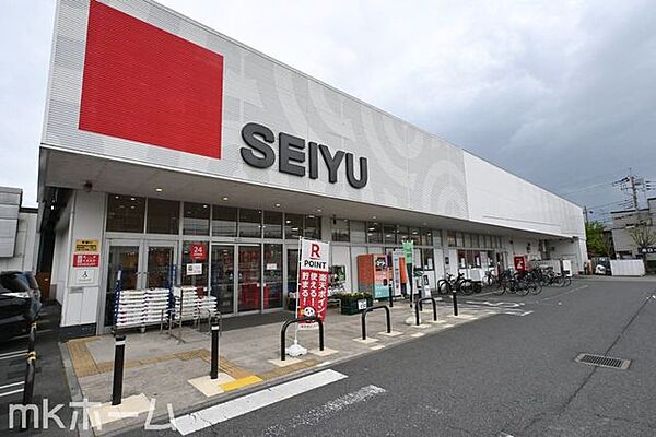 西友柏東店 徒歩5分。 340m