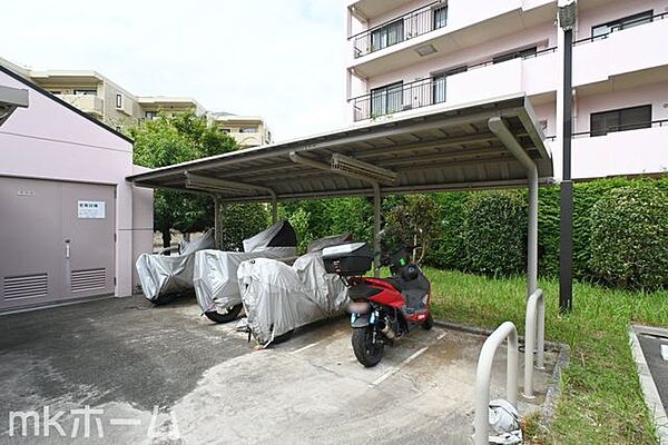 共用部 バイク置き場