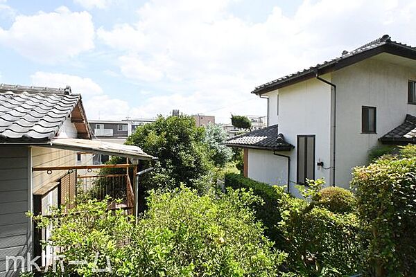 バルコニーからの眺望は解放感があります！家事をしながら街の様子を感じることが出来ます！