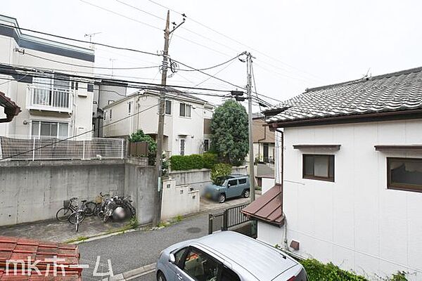 2階バルコニーからの眺望は解放感があります！家事をしながら街の様子を感じることが出来ます！