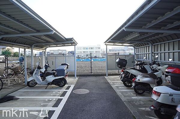 バイク置き場