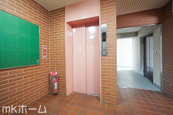共用部 エレベーターホール
