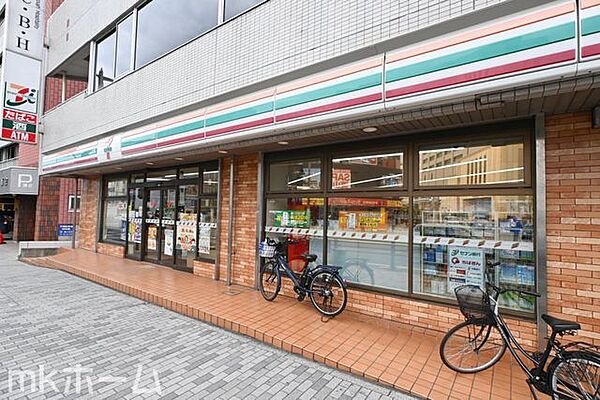 セブンイレブン柏あけぼの4丁目店 徒歩2分。 160m