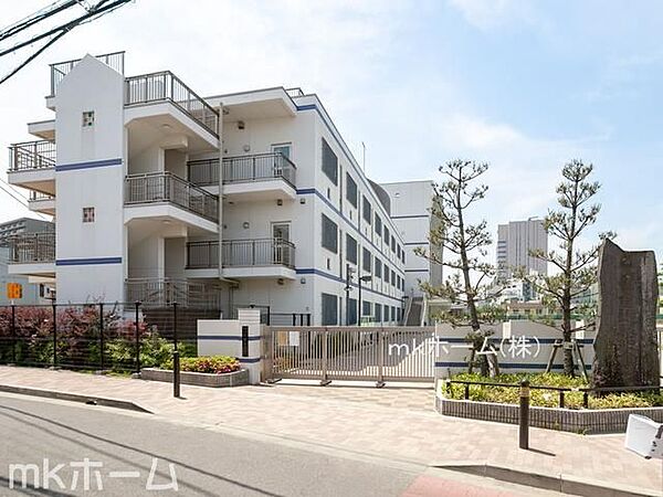 船橋市立船橋小学校 徒歩10分。 880m