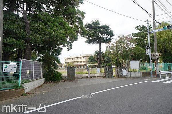 千葉市立園生小学校 徒歩11分。 870m