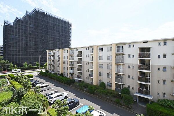 抜けるような眺望はマンションならではですね！高層階ならではの眺望をご堪能下さい！