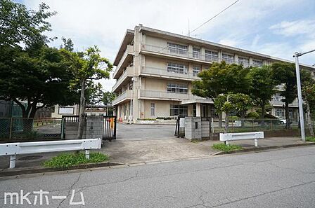 千葉市立高浜中学校 徒歩8分。 640m