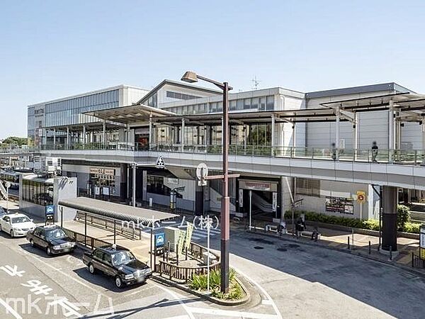 北習志野駅(東葉高速鉄道 東葉高速線) 徒歩11分。 830m