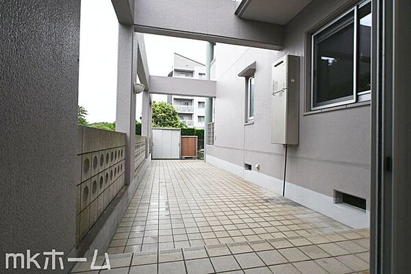 テラスは陽当たりとともに風通しも良く洗濯物もよく乾きます！