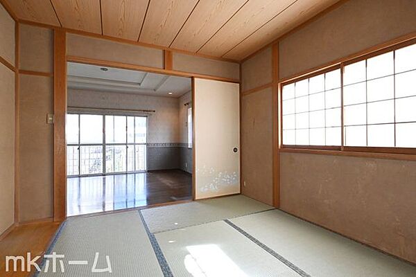 ※リフォーム工事前の内観写真です。