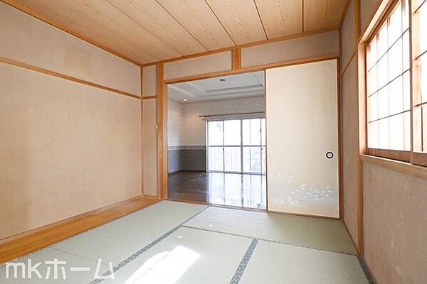 ※リフォーム工事前の内観写真です。
