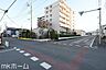 外観：前面道路