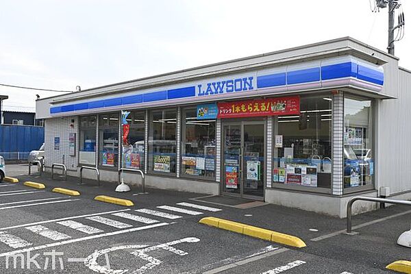ローソン佐倉上志津原店 徒歩14分。 1100m