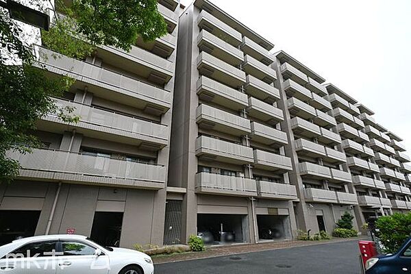 マンション外観