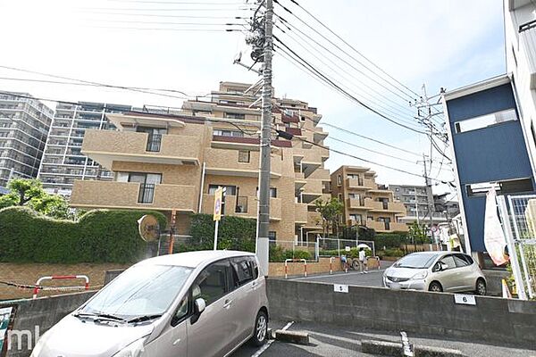 マンション外観