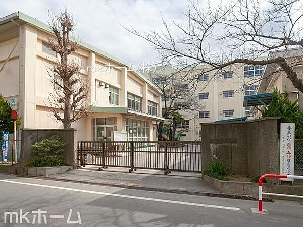 市川市立信篤小学校 徒歩15分。 1170m