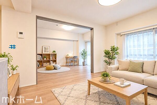 ※家具はCGイメージ画像です。光あふれる開放的なリビングは自然と家族が集まる空間！