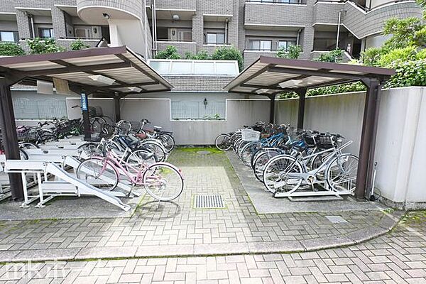 共用部 駐輪場