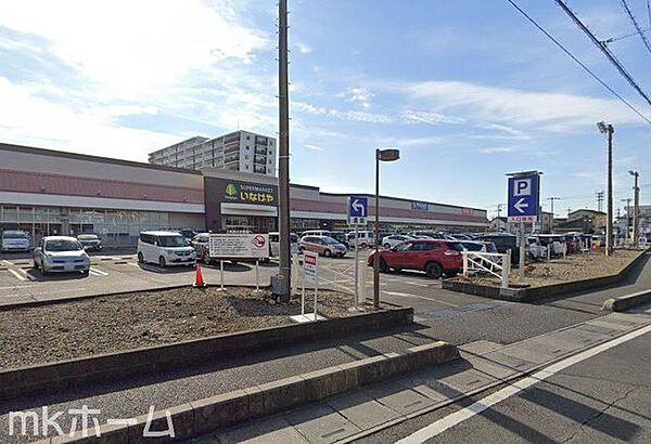 いなげや三郷戸ヶ崎店 徒歩21分。 1620m