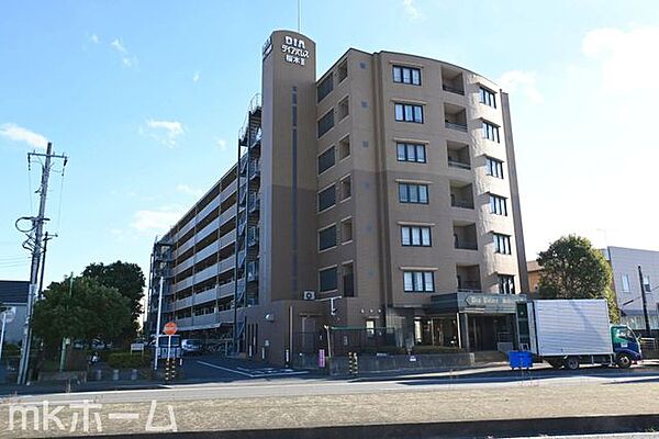 マンション外観