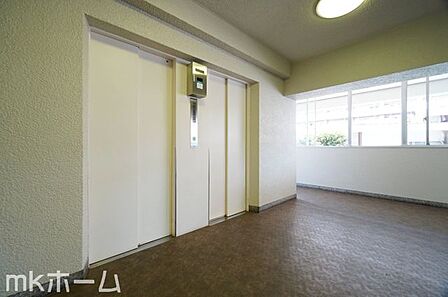 共用部 エレベーターホール