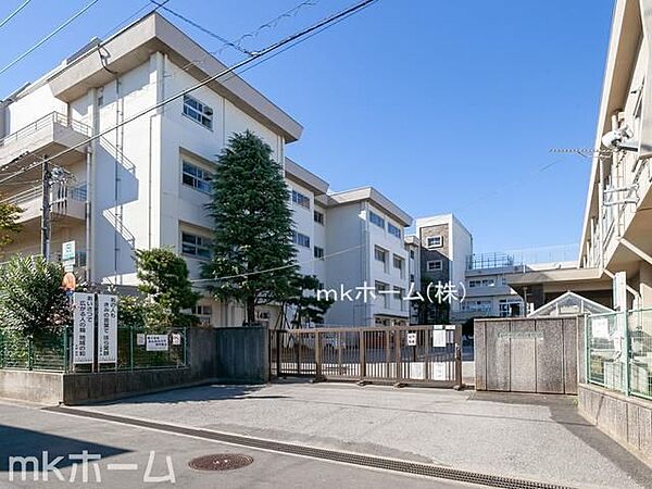 市川市立第八中学校 徒歩5分。 360m