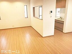 鎌ケ谷市西佐津間1丁目 中古戸建 4LDKのリビング/ダイニング