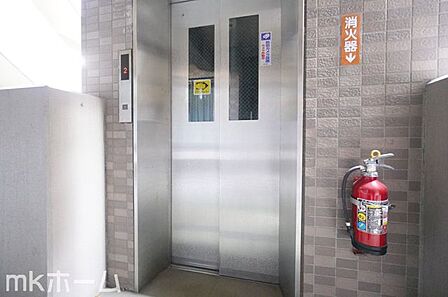 共用部 エレベーターホール