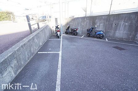 バイク置き場