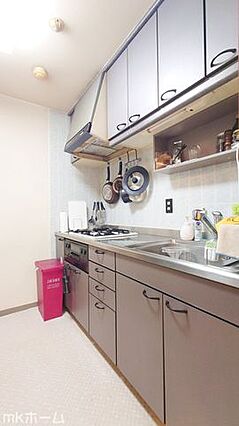 大きなキッチン...