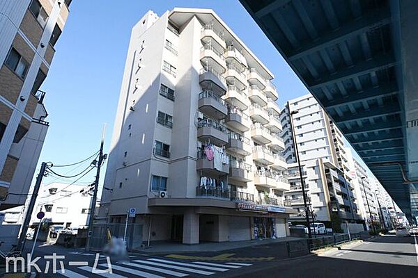 マンション外観