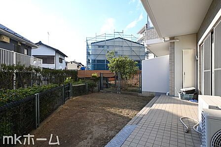 バルコニーは陽当たりとともに風通しも良く洗濯物もよく乾きます!