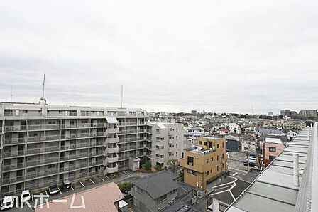 抜けるような眺望はマンションならではですね!高層階ならではの眺望をご堪能下さい!