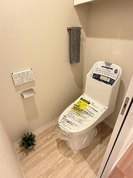 トイレ交換しました。