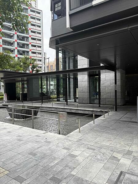 ○大阪メトロ御堂筋線「中津」駅直