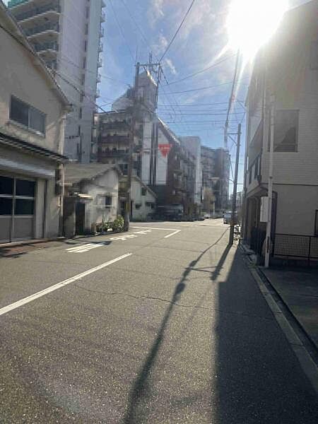 広々前面公道幅員約8ｍ
