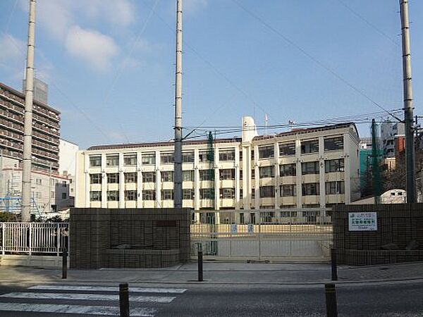 画像27:【小学校】大阪市立中央小学校まで255ｍ