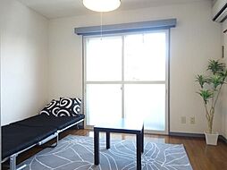 パルクルーエ 212 2階1Kのリビング/ダイニング